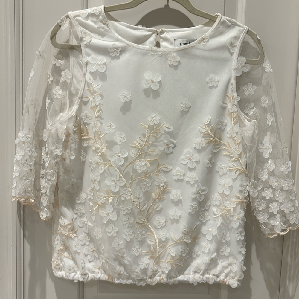 5TWELVE 3D floral aplique top.